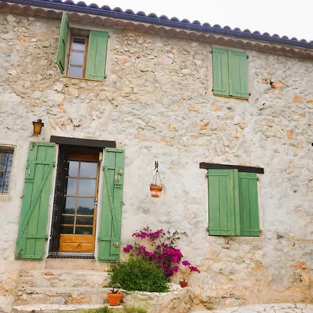 別荘 Les Volets Verts A Cote Du Chateau Pour 8 Avec Jardin *